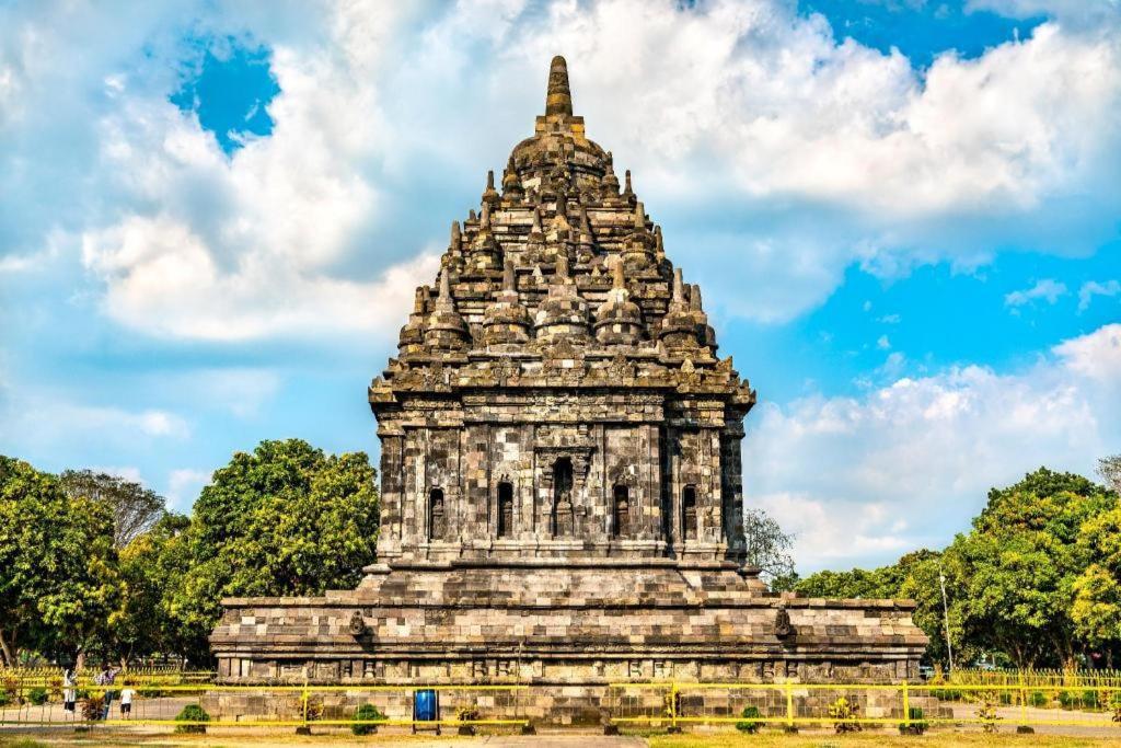 Forriz Hotel Jogyakarta Zewnętrze zdjęcie