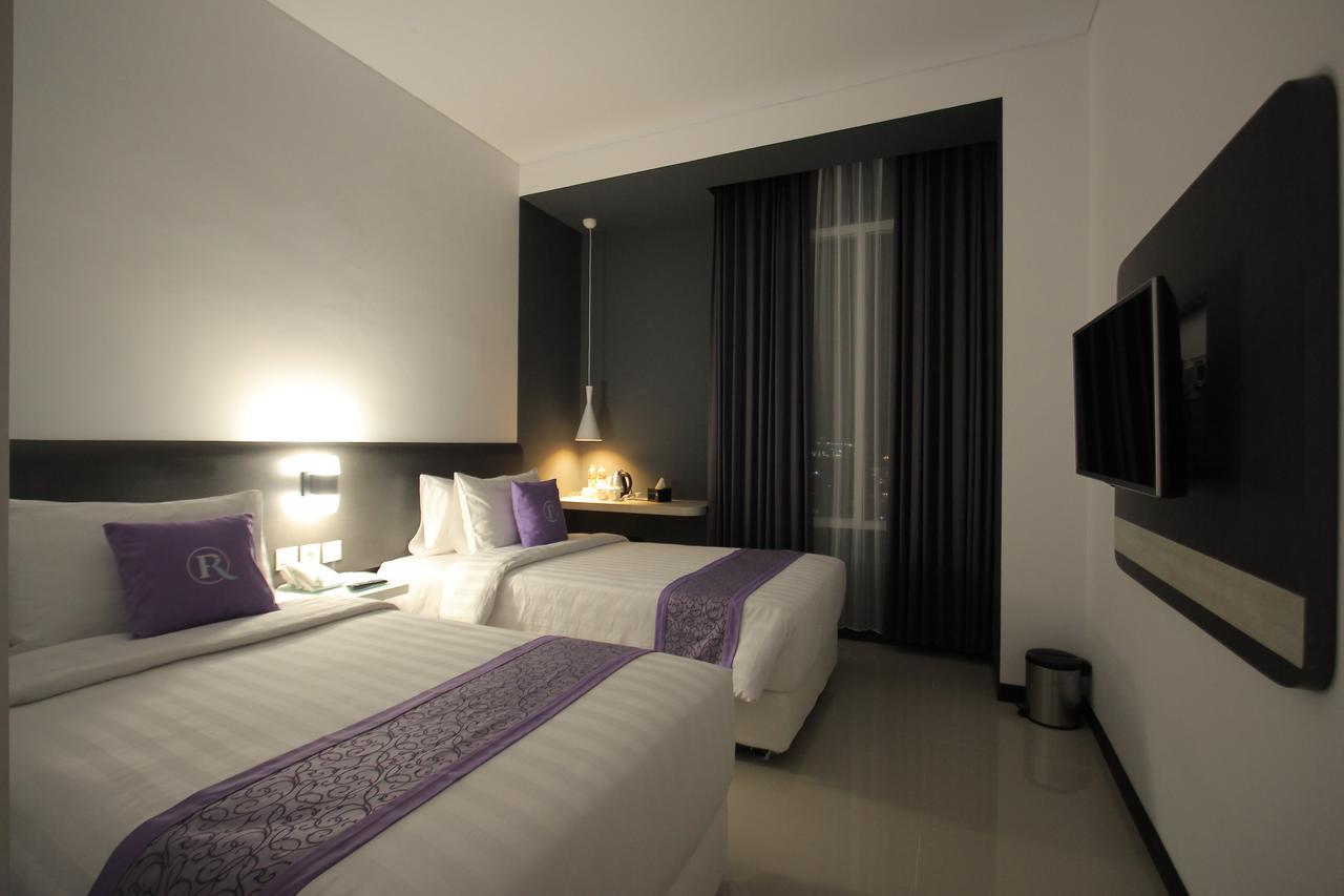 Forriz Hotel Jogyakarta Zewnętrze zdjęcie