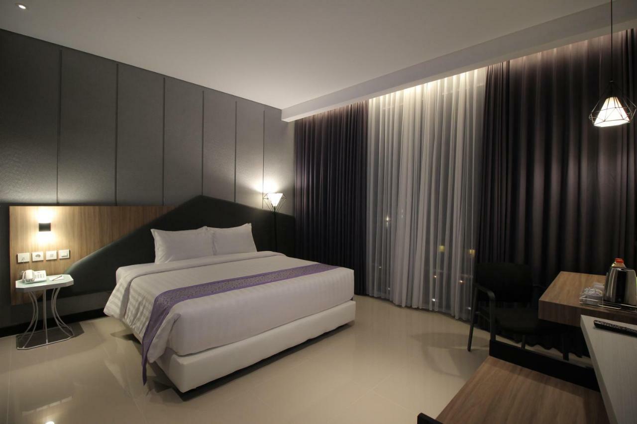 Forriz Hotel Jogyakarta Zewnętrze zdjęcie